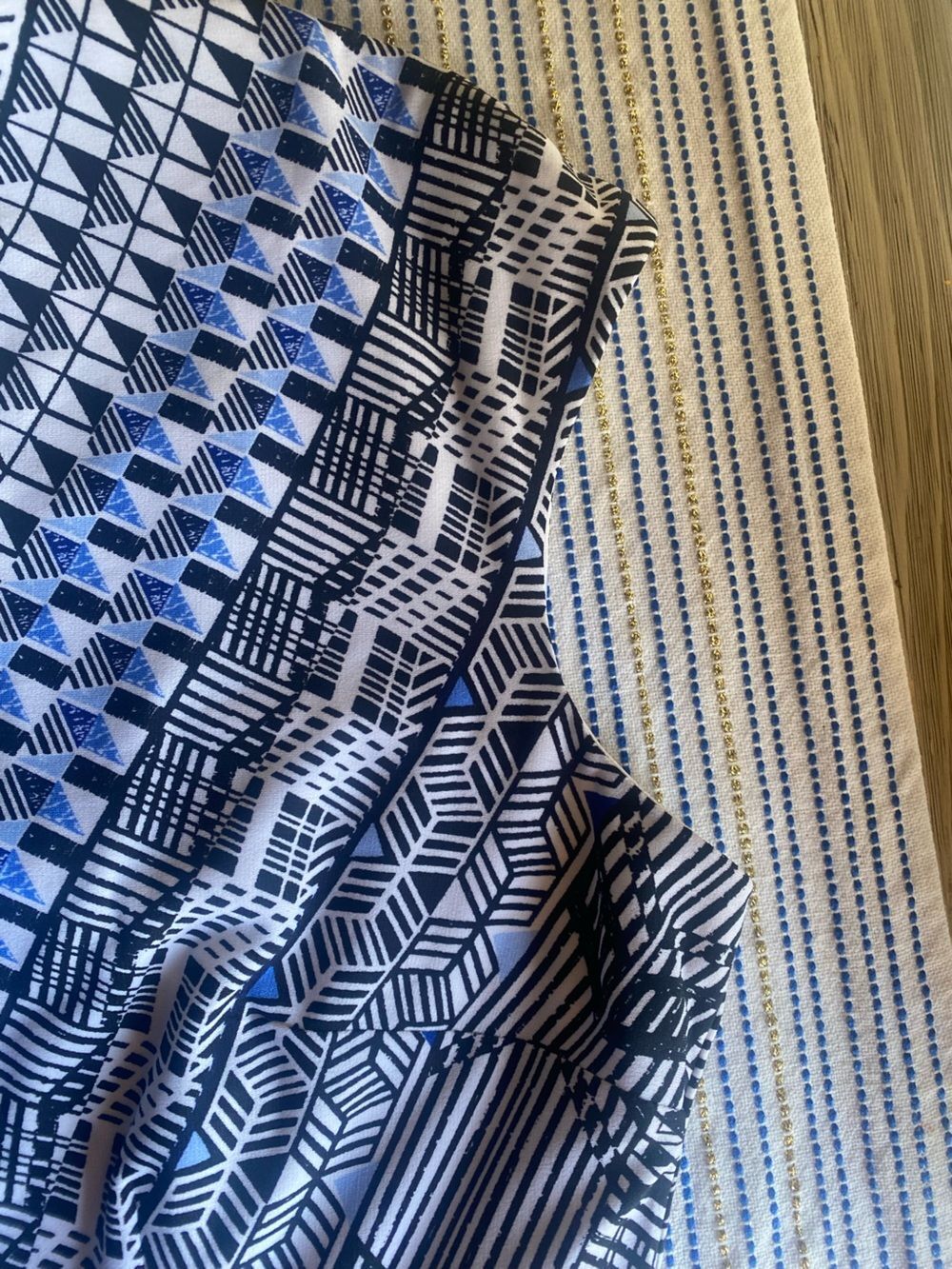 WHBM White House Black Market Multicolor Geo-Pattern Dress Size 6 NWT - Picture 11 of 13